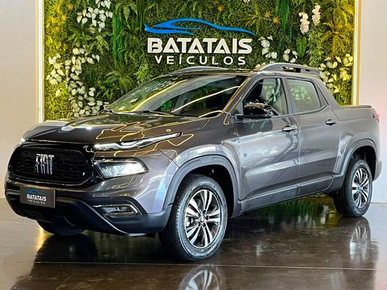 FIAT TORO 1.3 TURBO 270 FLEX FREEDOM AT6 FIAT TORO 1.3 TURBO 270 FLEX FREEDOM AT6